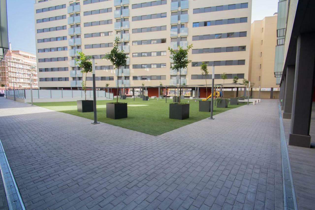 شقة Enjoygranada Arabial 5A - Pool & Free Parking المظهر الخارجي الصورة